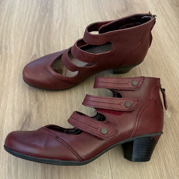 Earth Woman’s 8.5 Leather Serano Merlot Ankle Strap zip back - Picture 1 of 6
